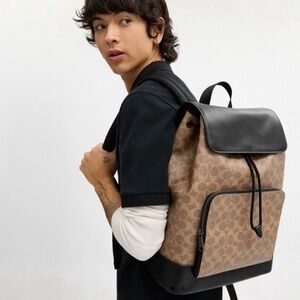 NWT Coach Signature Canvas Backpack Laptop Sleeve Khaki CCQ49 w/ Gift Receipt